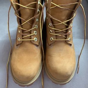 Boys Timberland Boots size 3